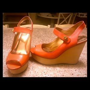 Coach wedges in tangerine size 7